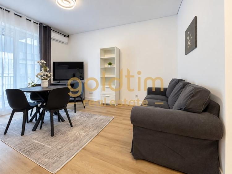Apartament cu 2 camere semidecomandat, mobilat în Pipera