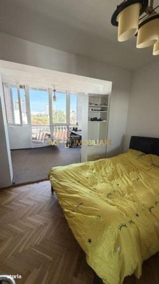 Apartament cu 4 camere decomandat, mobilat în Cișmigiu