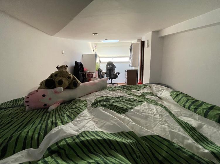 Apartament cu 3 camere semidecomandat în Apărătorii Patriei