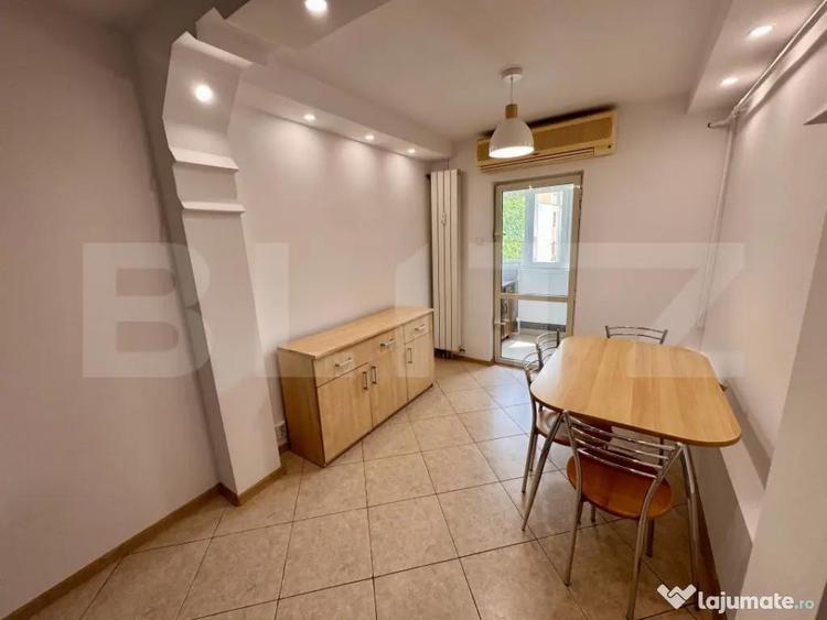 Apartament cu 2 camere decomandat în Rovine
