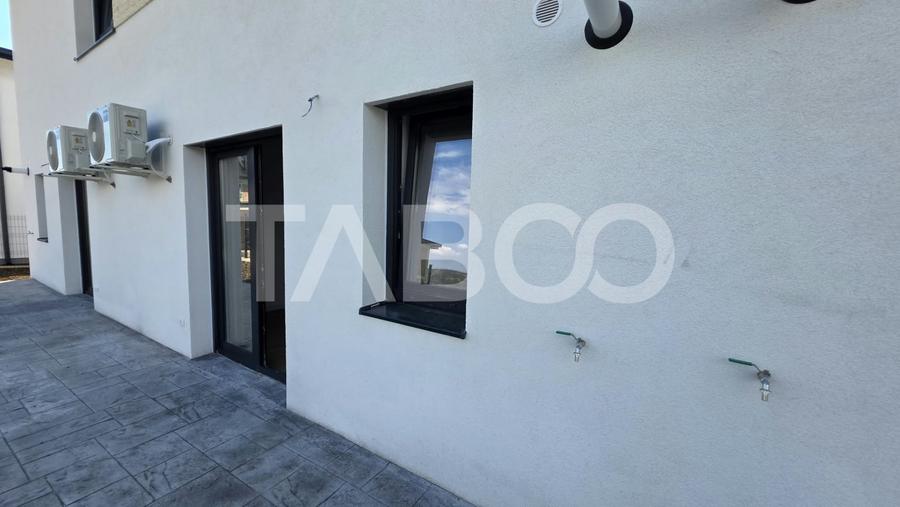 Apartament cu 2 camere decomandat, mobilat în Sebeș