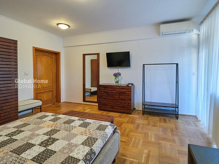 Casă individuală cu 6 camere cu Canalizare în Bucureștii Noi