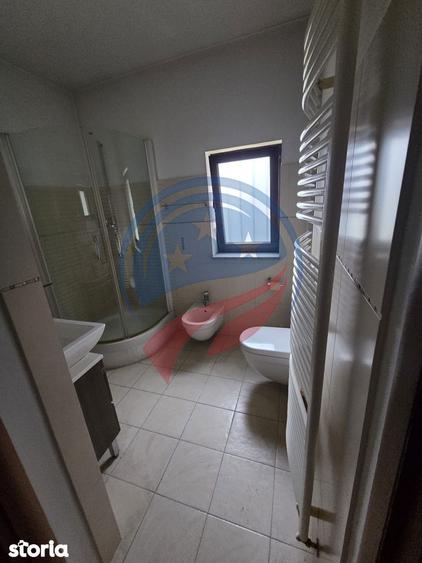 Oportunitate investi?ie: Vila cu 4 unita?i independente, Platoul Corne - 3