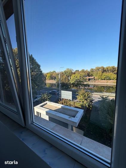 Apartament cu 3 camere în Orașul Nou