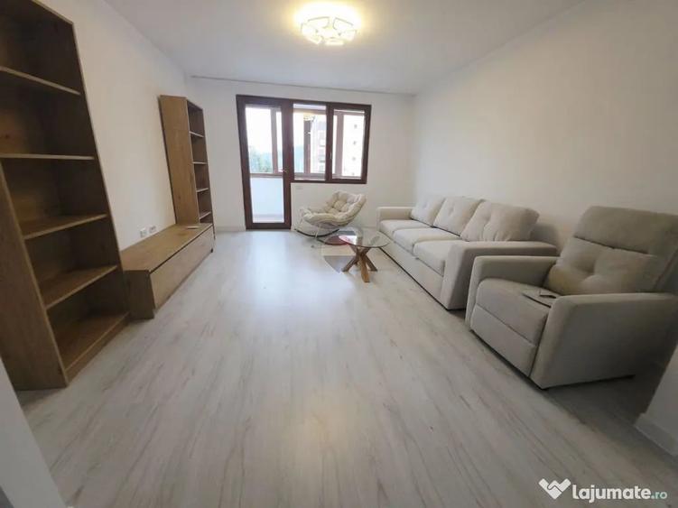 Apartament cu 2 camere decomandat în Central