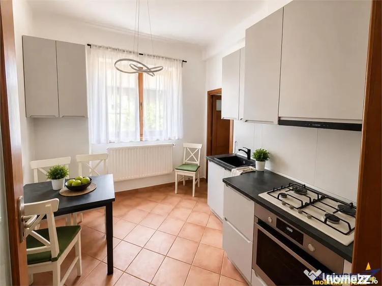 Pet friendly! Refugiu urban, 20 mp gradina privata, 2 camere - Brasov (Brasov) - 2