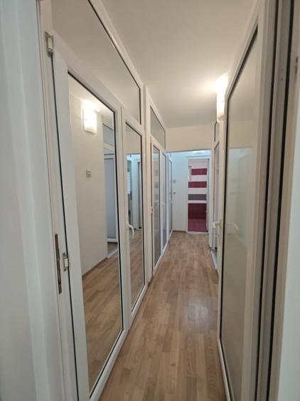 Apartament spațios,de vanzare, 3 camere, 98 mp, zona Petru Rares - 4