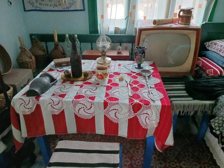 Casă cu 2 camere cu Teren 960 Mp în Ardeova