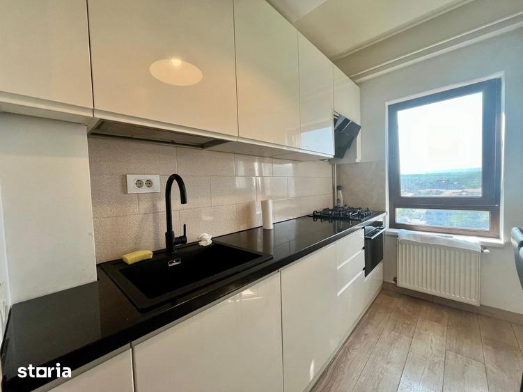 Apartament de vanzare, 3 camere, decomandat, 52 mp, Nicolina - 2