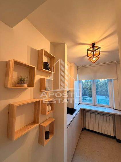 Apartament cu 2 camere semidecomandat în Semicentral