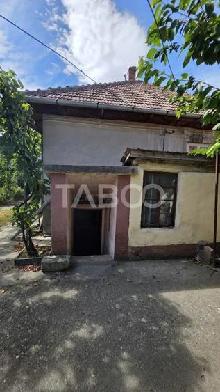 Casă cu 3 camere cu Teren 800 Mp în Lancrăm