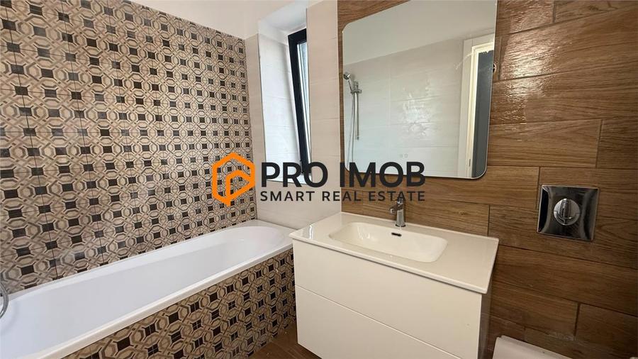 Apartament cu 3 camere decomandat în Obor