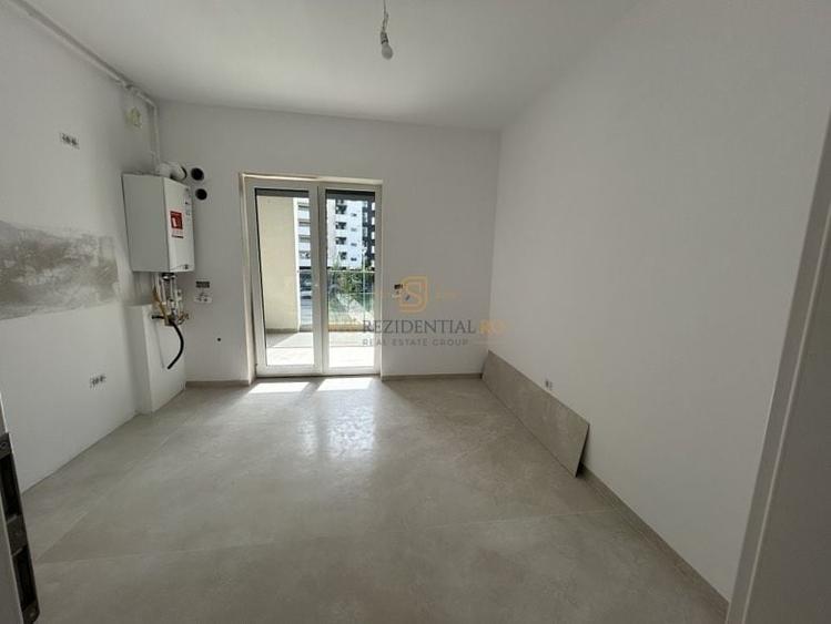 Apartament cu 3 camere decomandat în Berceni