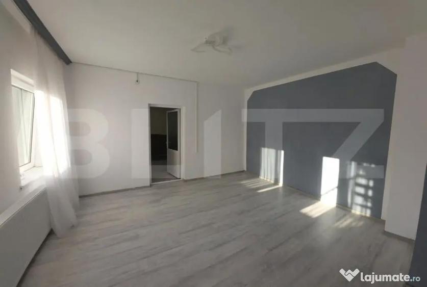 Casă cu 4 camere cu Teren 350 Mp în Central