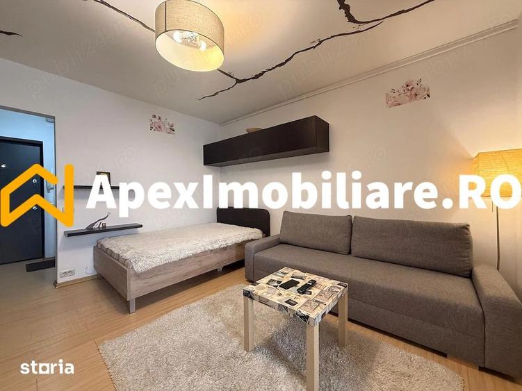 Garsonieră semidecomandată în Titan