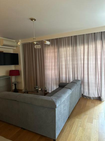 Apartament cu 2 camere decomandat în Barbu Văcărescu