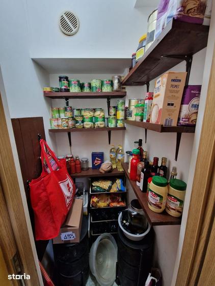 Apartament cu 4 camere în Bună Ziua