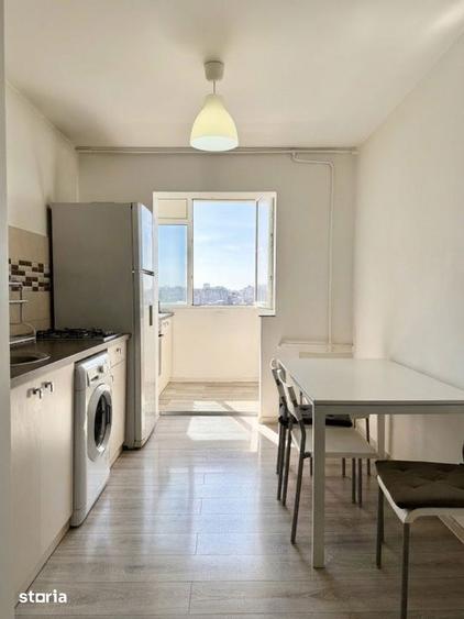 Apartament cu 3 camere decomandat, mobilat în Tei