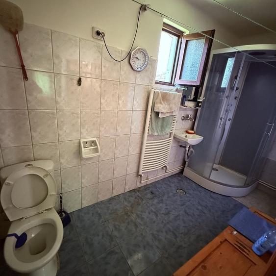 Casă cu 4 camere în Obârșie