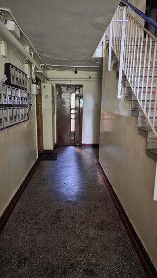 Apartament cu 2 camere semidecomandat în Micro 15