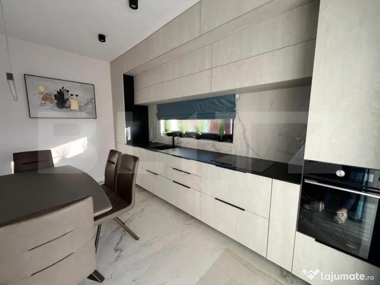 Casă cu 4 camere cu Teren 300 Mp în Central