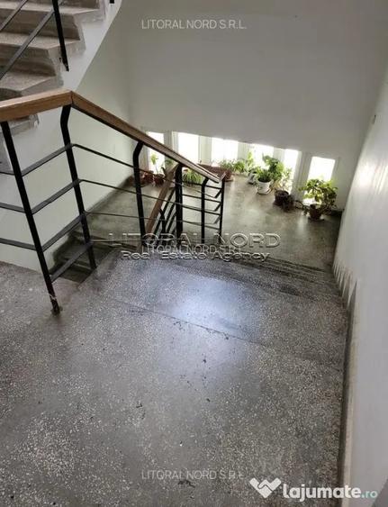 Apartament cu 2 camere decomandat în Poarta 6