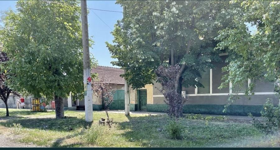 Casă cu 4 camere în Voiteg
