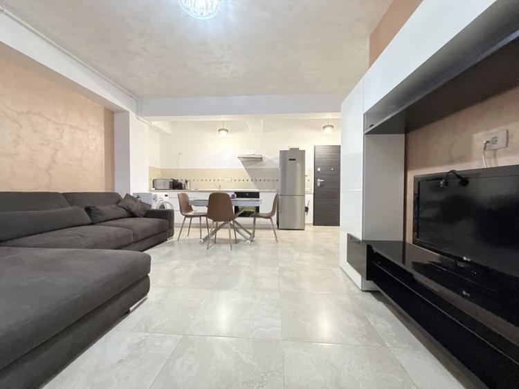 Apartament cu 2 camere nedecomandat, mobilat în Mamaia-Sat