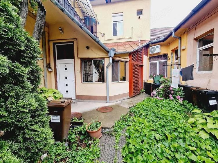 Apartament cu 3 camere decomandat în Ultracentral