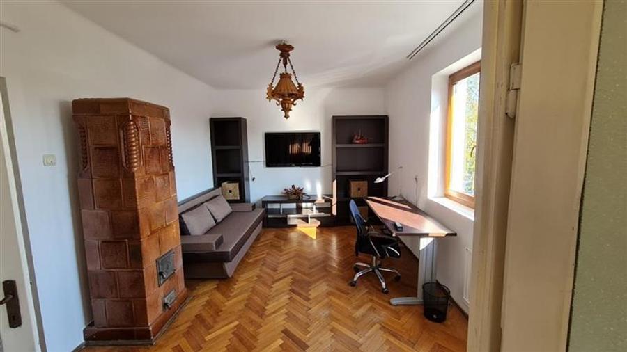 Apartament cu 2 camere decomandat în Gara Mare