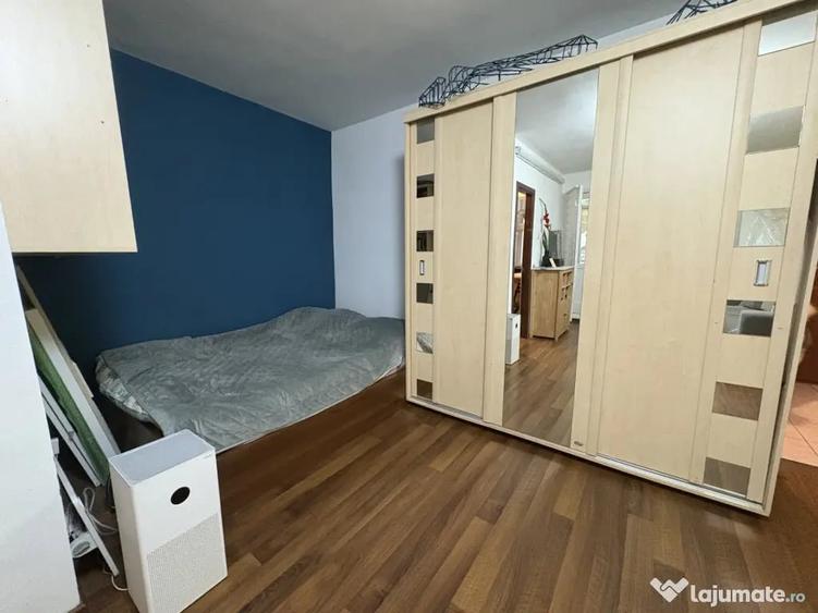 Garsonieră decomandată, mobilată în Tătărași