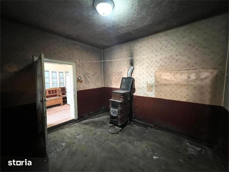 Casă cu 3 camere cu Teren 1850 Mp în Odoreu