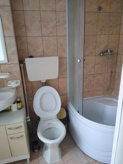 Garsonieră decomandată în Bucium