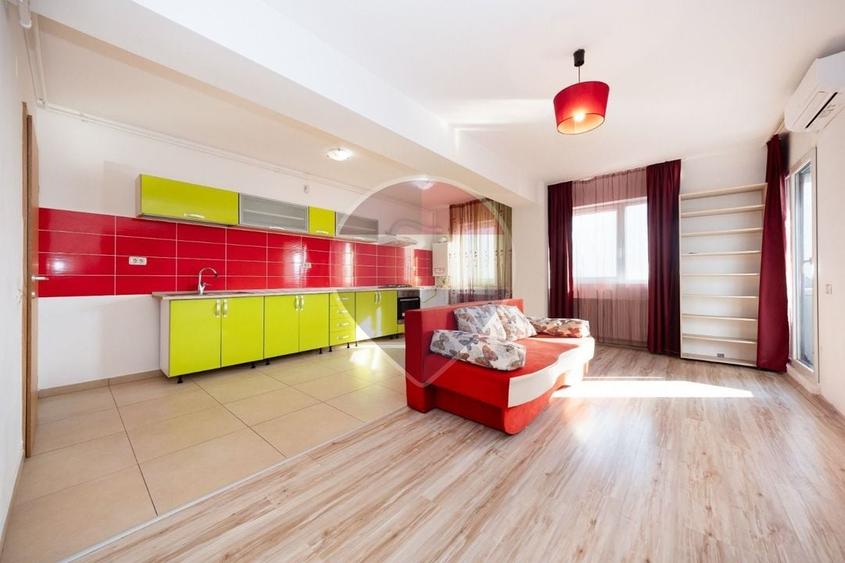 Apartament cu 2 camere semidecomandat, mobilat în Răcădău