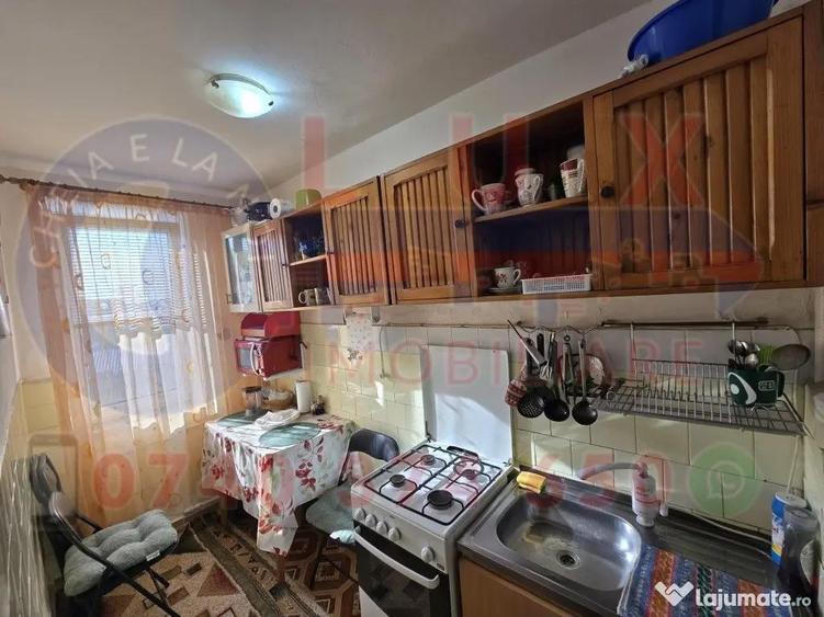 Apartament cu 2 camere decomandat în Neptun