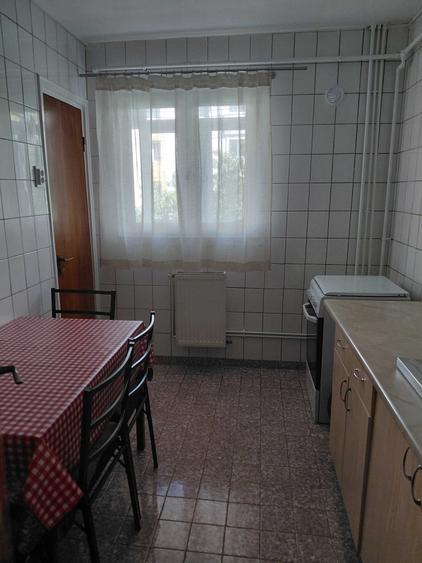 Apartament cu 2 camere decomandat în Rahova