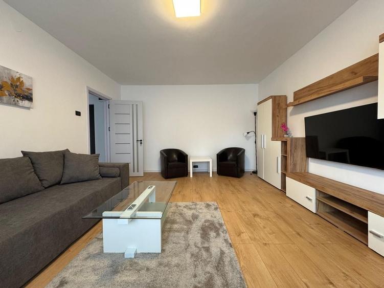 Apartament cu 2 camere decomandat în 13 Septembrie