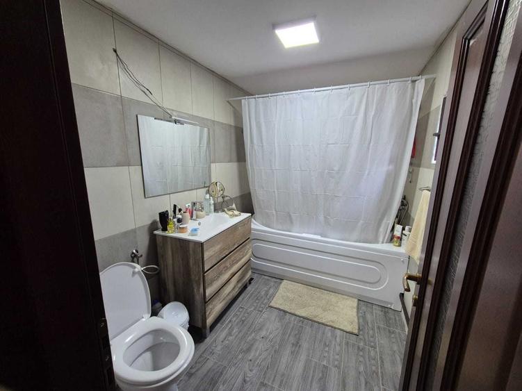 Casă cu 4 camere în Berevoești