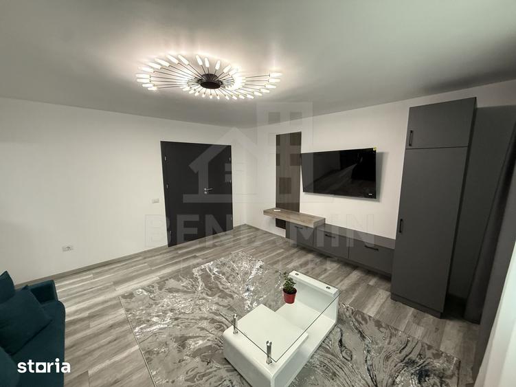 Apartament cu 4 camere decomandat în Ultracentral