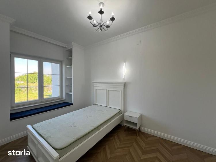 Casă cu 6 camere cu Teren 1500 Mp în Central