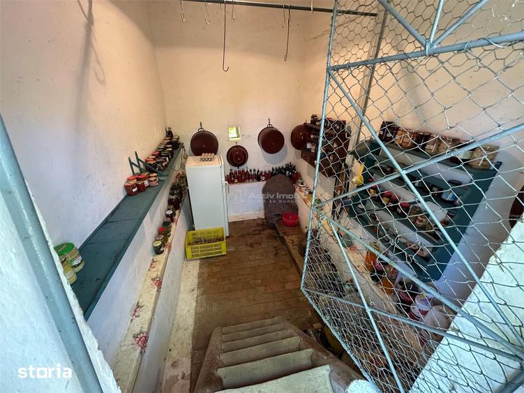 Casă cu 2 camere cu Teren 1501 Mp în Central