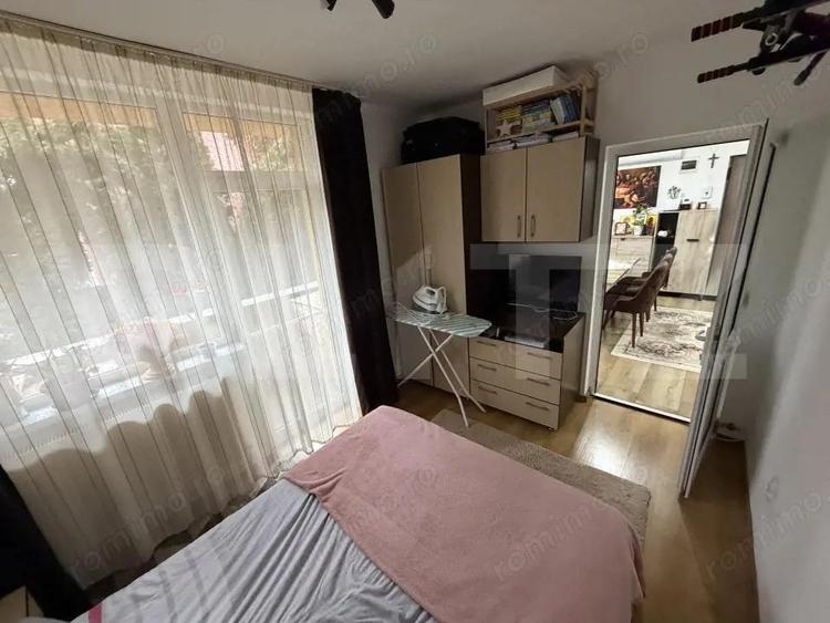 Apartament cu 3 camere decomandat în Ampoi 3