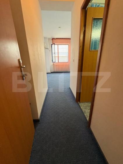 Spațiu comercial, de 20 mp, în Central