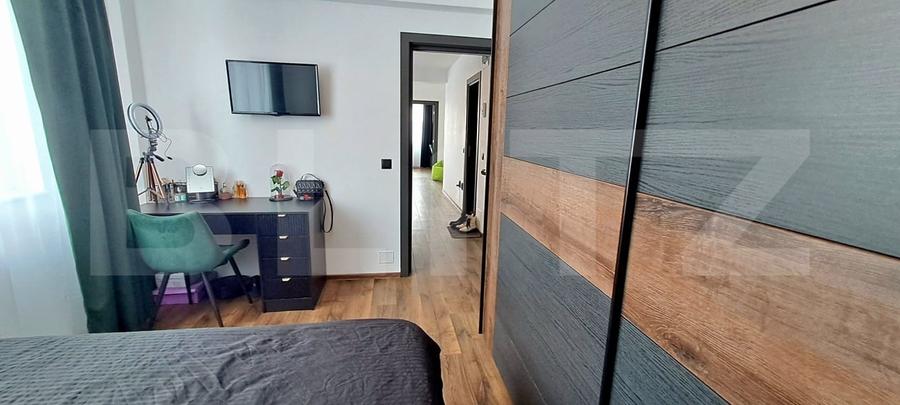 Apartament cu 3 camere semidecomandat, mobilat în Florești