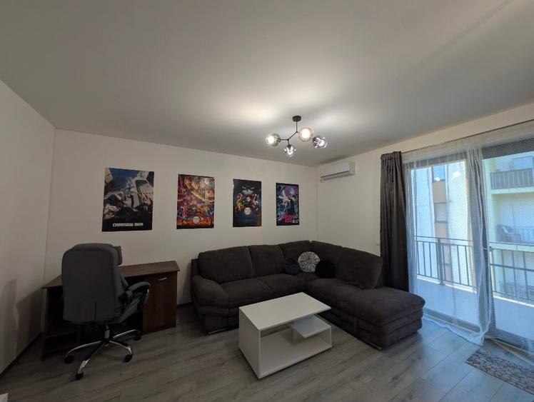 Apartament cu 2 camere semidecomandat, mobilat în Giroc