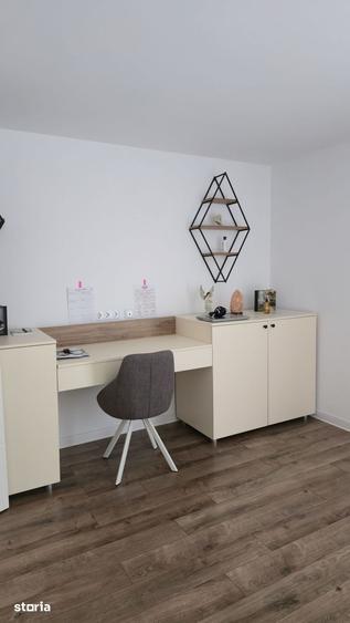 Casă cu 4 camere cu Teren 250 Mp în Central