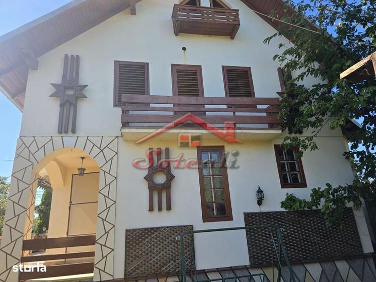 Casă cu 4 camere cu Teren 1173 Mp în Bănești