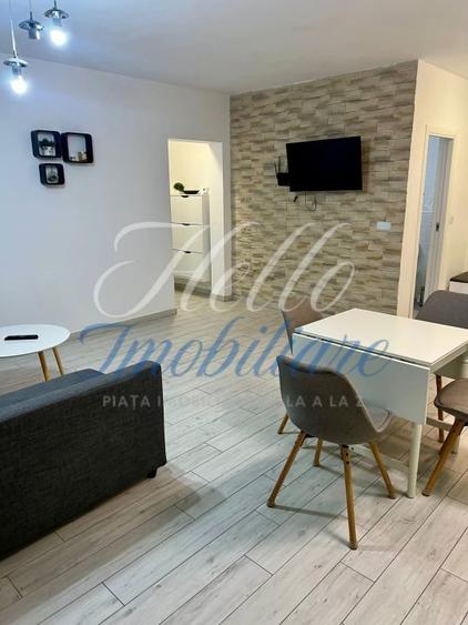 Apartament de vanzare semidecomandat ,3 camere 65,63 mp , zona  Vivo - 3
