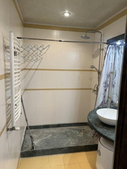 Garsonieră decomandată în Gării