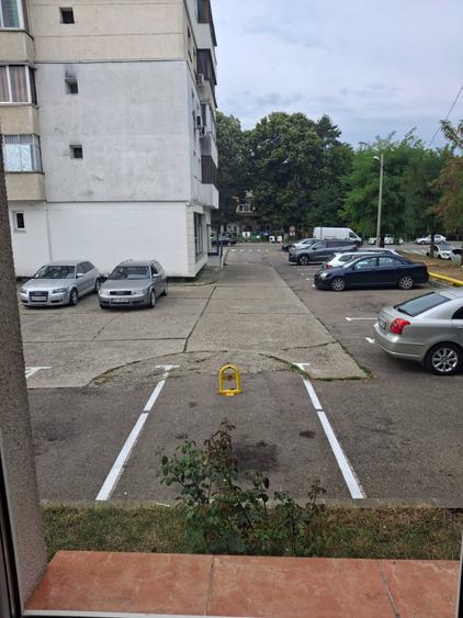 Apartament cu 2 camere nedecomandat în Central